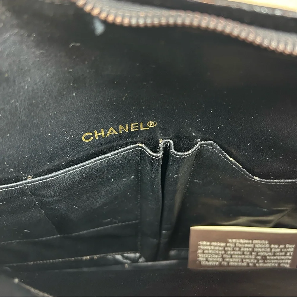 Authentic Vintage 1980's Chanel Executive Cerf Crocodile Embossed Tote